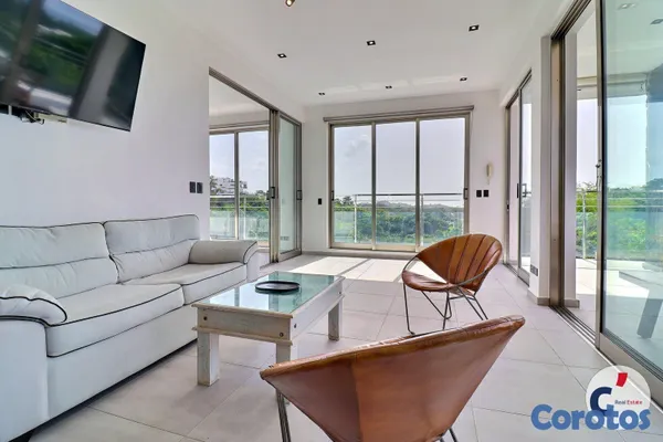 apartamentos - APARTAMENTO EN LAS TERRENAS CON VISTA AL MAR · Ref 18