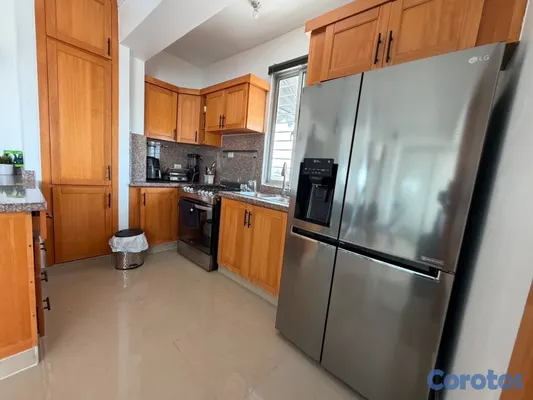 apartamentos - vendo avenida independencia cacique piso 5 no ascensor dos habitaciones amplias  13