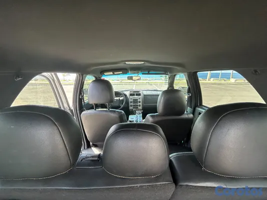 jeepetas y camionetas - Ford Escape 2010 en venta 5