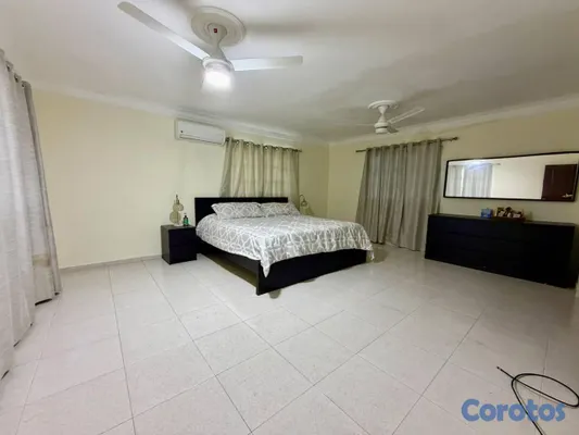 apartamentos - Penthouse de 3 habitaciones 3 baños en venta en Ur 13
