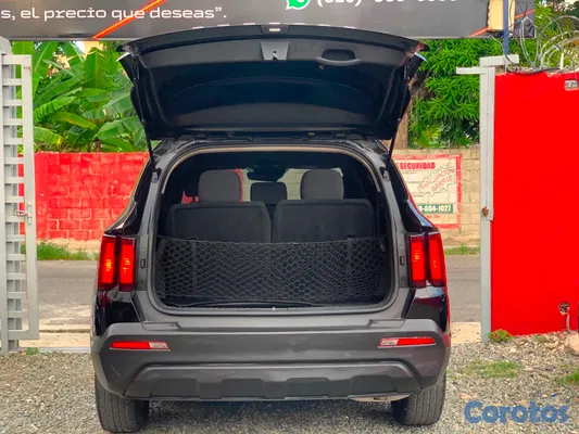jeepetas y camionetas - 2021 Kia Sorento lx clean 
financiamiento disponible  3