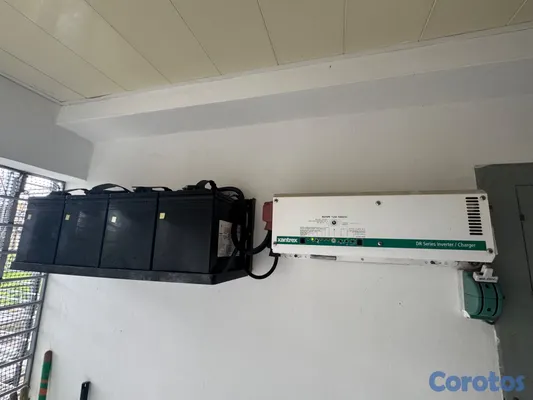 plantas e inversores - INVERSOR TRACE 3,600 kW 4 BATERÍAS 3