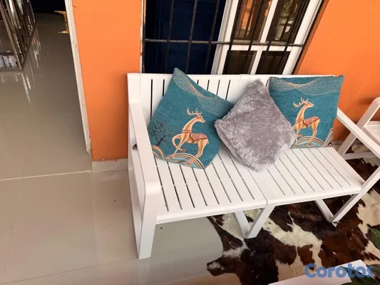 muebles y colchones - material resistente  2