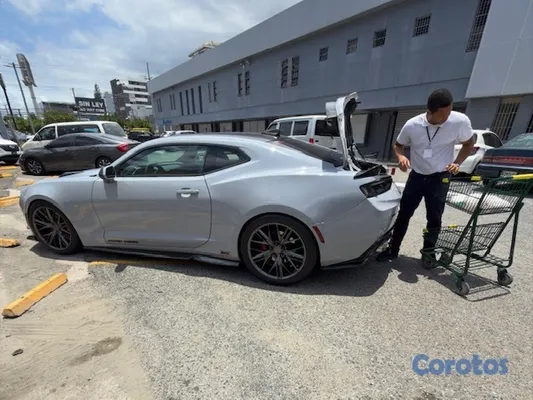 carros - Camaro SS 2016 de uso diario - 29,000 millas - 8.86 @ 152 mph 2