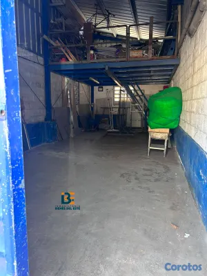 oficinas y locales comerciales - Se renta Local Comercial disponible en Placer Boni 5