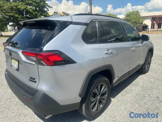jeepetas y camionetas - Toyota Rav4 2024 Híbrido XLE full 4x4 3