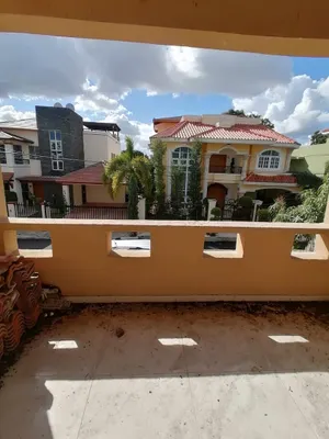 casas - Se vende casa en San Isidro residencial cerrado cerca del supermercado Bravo 7