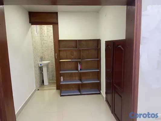 oficinas y locales comerciales - Alquilo local comercial en Gascue 3