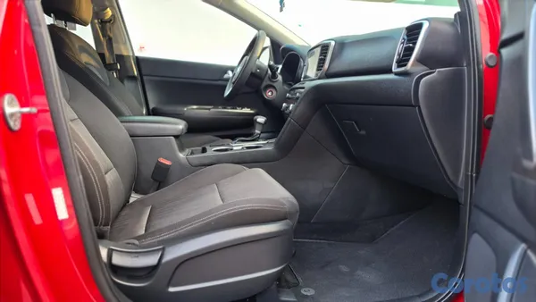 jeepetas y camionetas - Kia Sportage LX 2020 GDI — Excelente condición 10