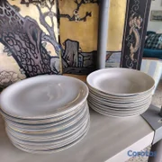 decoración y accesorios - Platos para caldos 13 llanos y 10 hondos 