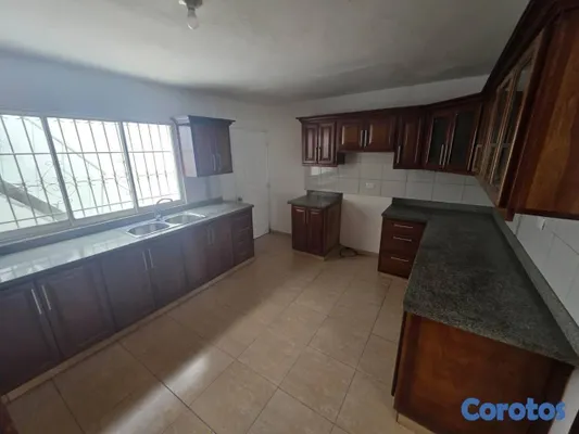 casas - Casa de 4 habitaciones 3 baños en venta en Colina  9