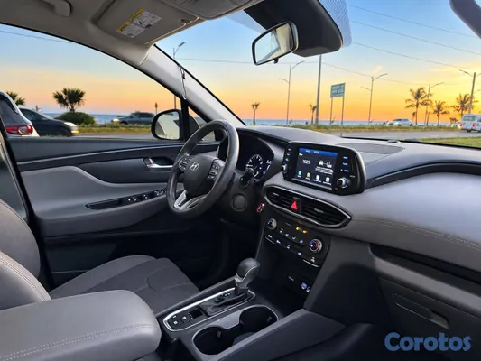 jeepetas y camionetas - 2019 HYUNDAI SANTA FE SE  5