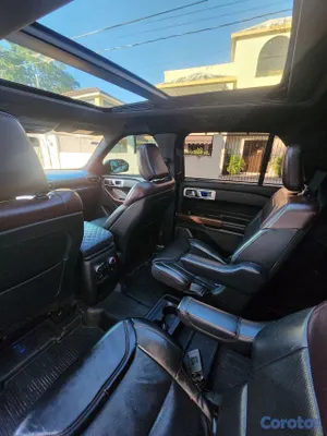 jeepetas y camionetas - Ford explorer platiniun 2020 en óptimas condiciones.  6