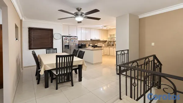 apartamentos - Apto. En el Millón venta 6