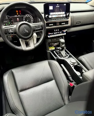 jeepetas y camionetas - Mitsubishi L200 2025 4x4 Triton  7