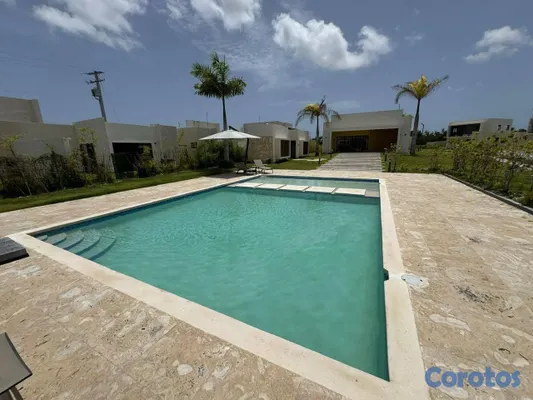 casas vacacionales y villas - Atabey: villa de 2 habitaciones con patio por US$150,000 3