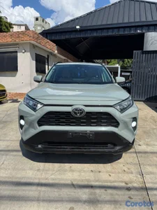 TOYOTA RAV4 XLE 4WD 2021.