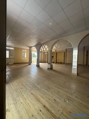 oficinas y locales comerciales - Renovada Local Comercial en Alquiler - Centro Sant 6