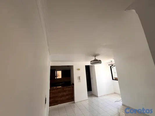 apartamentos - Se vende, Ubicación privilegiada: Calle Principal, cerro alto, Stgo.
 6