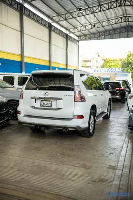 jeepetas y camionetas - Lexus GX 460 Premium 2019 Clean Carfax 6