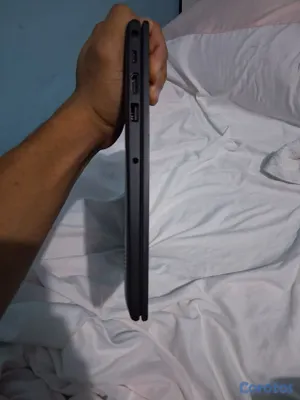 computadoras y laptops - Laptop Dell 2 in 1 i5 8va gen 9