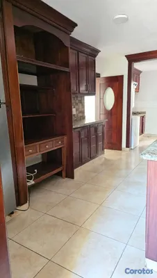 apartamentos - ANACAONA AMPLIO APARTAMENTO 220 MTS CON LÍNEA BLANCA Y EXCELENTE ILUMINACIÓN 5