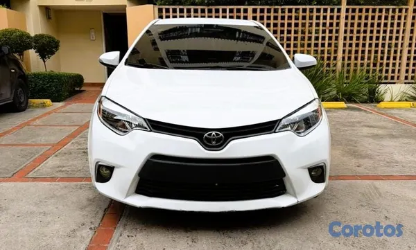 carros - Toyota Corolla LE 2015 en excelentes condiciones. 2