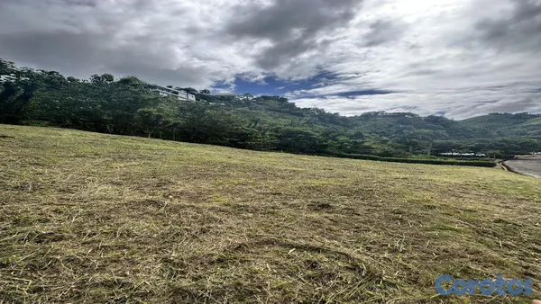 solares y terrenos - "Montaña, Mar y Seguridad: El Hogar Perfecto para un Retiro en el Caribe" 8