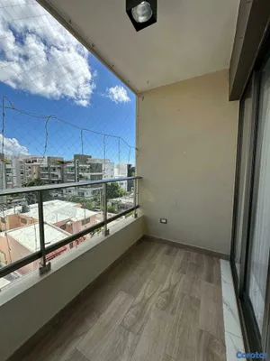 apartamentos - apartamento ofrece una distribución funcional 4