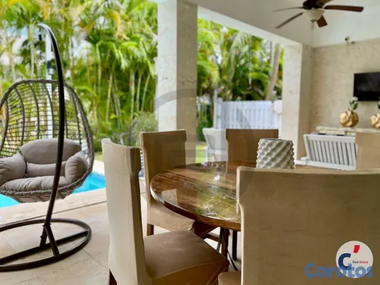 casas - Renta | Espectacular Casa con Piscina en Punta Can 8
