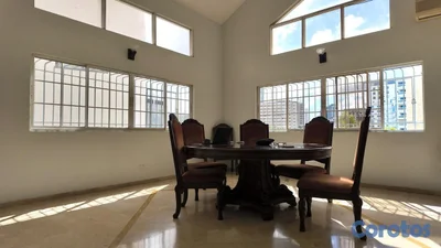 Penthouse grande en Naco Santo Domingo en venta de