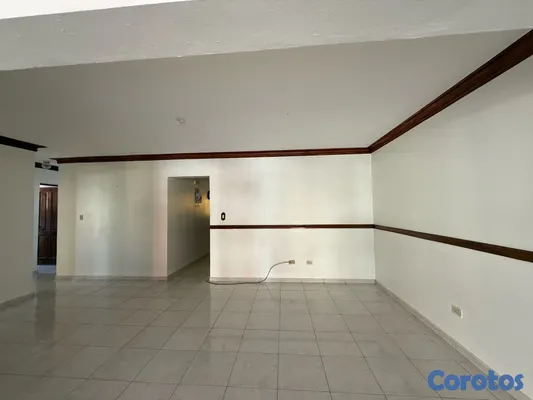 apartamentos - independencia km 71/2 segundo piso tres hab de 147 metros y 11 paq. RD 8,600,00” 12