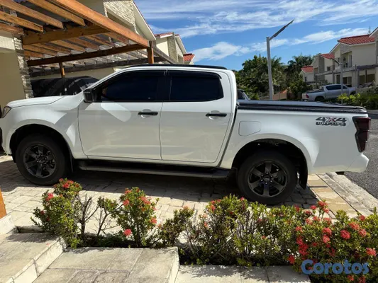 jeepetas y camionetas - DE OPORTUNIDAD
 3