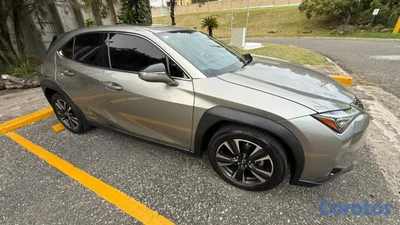 Lexus UX 250h Hibrido 2020 | Elegancia, Lujo y Efi