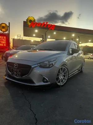 carros - Mazda demio 2018 semi full gasolina  2