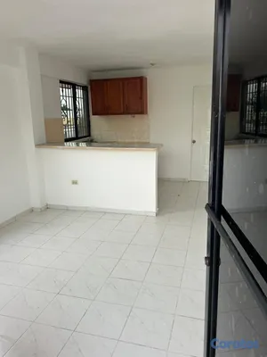 apartamentos - APARTAMENTO EN ALQUILER – ENSANCHE QUISQUEYA. 3er nivel.
 2