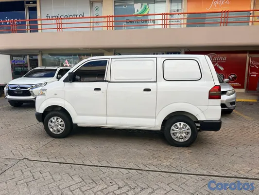 jeepetas y camionetas - vendo Suzuki Apv lista para trabajar  2