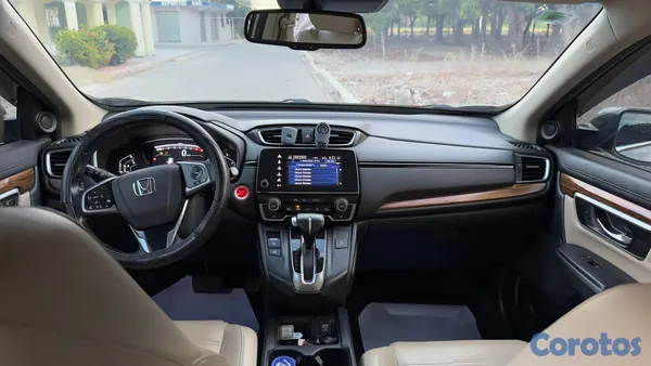 jeepetas y camionetas - Honda crv en buen estado semi nueva  6