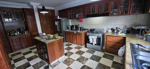 casas - Propietario vende casa amueblada en Cuesta Hermosa III 15