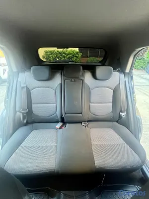 jeepetas y camionetas - Hyundai Cantus 2017 en venta, solo 53,000 km 13