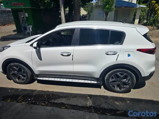 jeepetas y camionetas - Kia Sportage 2021 Motor DOHC Negociable 2