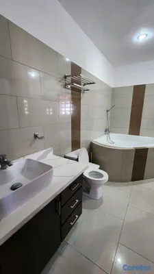 apartamentos - Casa con espectacular 👌 vista al mar y la montaña con piscina  8
