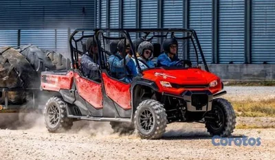 BUGGY HONDA PIONEER  1000   6 PASAJEROS