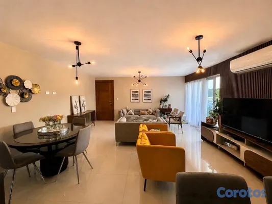 apartamentos - Se vende apartamento en La Torre Real VI, Santiago 4to nivel 8