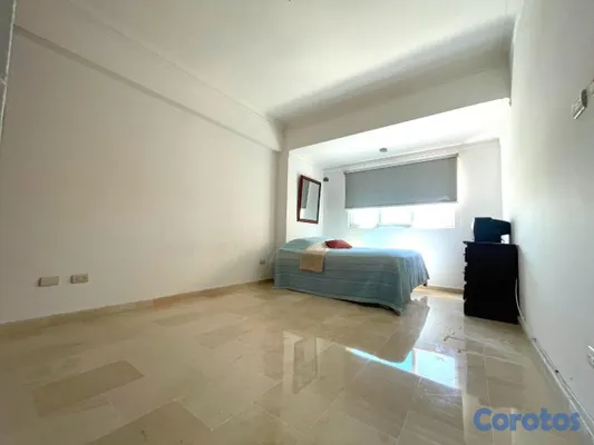 apartamentos - Se Vende Apartamento en Evaristo morales, 6to piso de 425 mts  2
