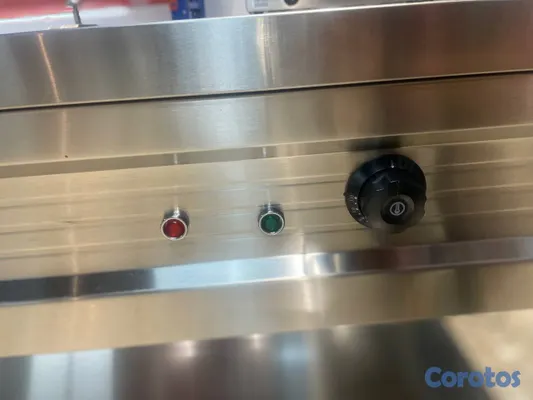 equipos profesionales - Mesa baño maria electrica de 4 bandejas exhibidora 4