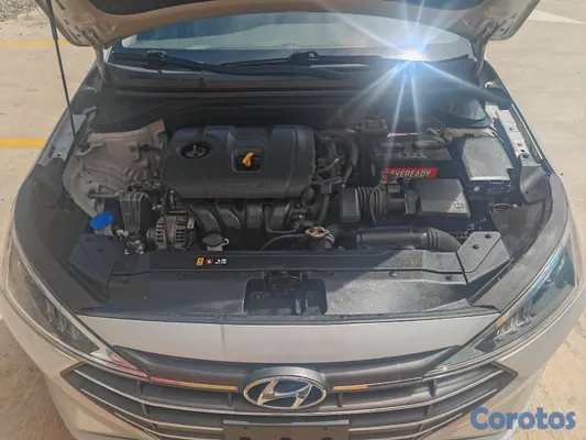 carros - Hiunday elantra 2020, clean carfax, nítido.  5
