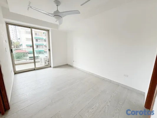 apartamentos - Apartamento en alquiler con línea blanca en La Julia 2