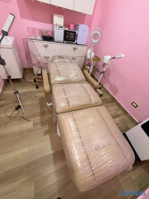 Salud y Equipamiento Médico - camilla hidráulica 3 motores  2