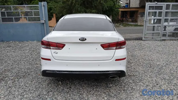 carros - VENDO KIA K5 2021 INICIAL 150,000 FINANCIAMIENTO D 9